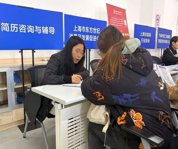 F4820BE8822ED85C2AB40A8FFB7_3C607F94_F79F