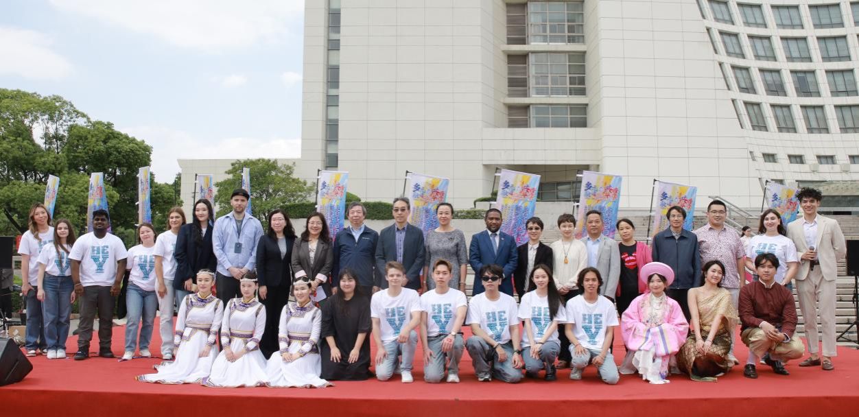 868420A683C5443BCD406BA90A2_33C5AEED_2253D