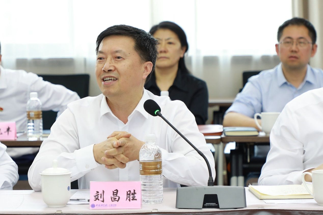 04FD4B9567C43F0AB3E44125375_EB4367F7_1A611