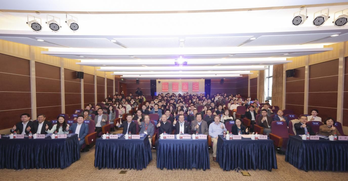 E4366BF9B38124DF2C611E537DB_69E4EEE9_24BD7