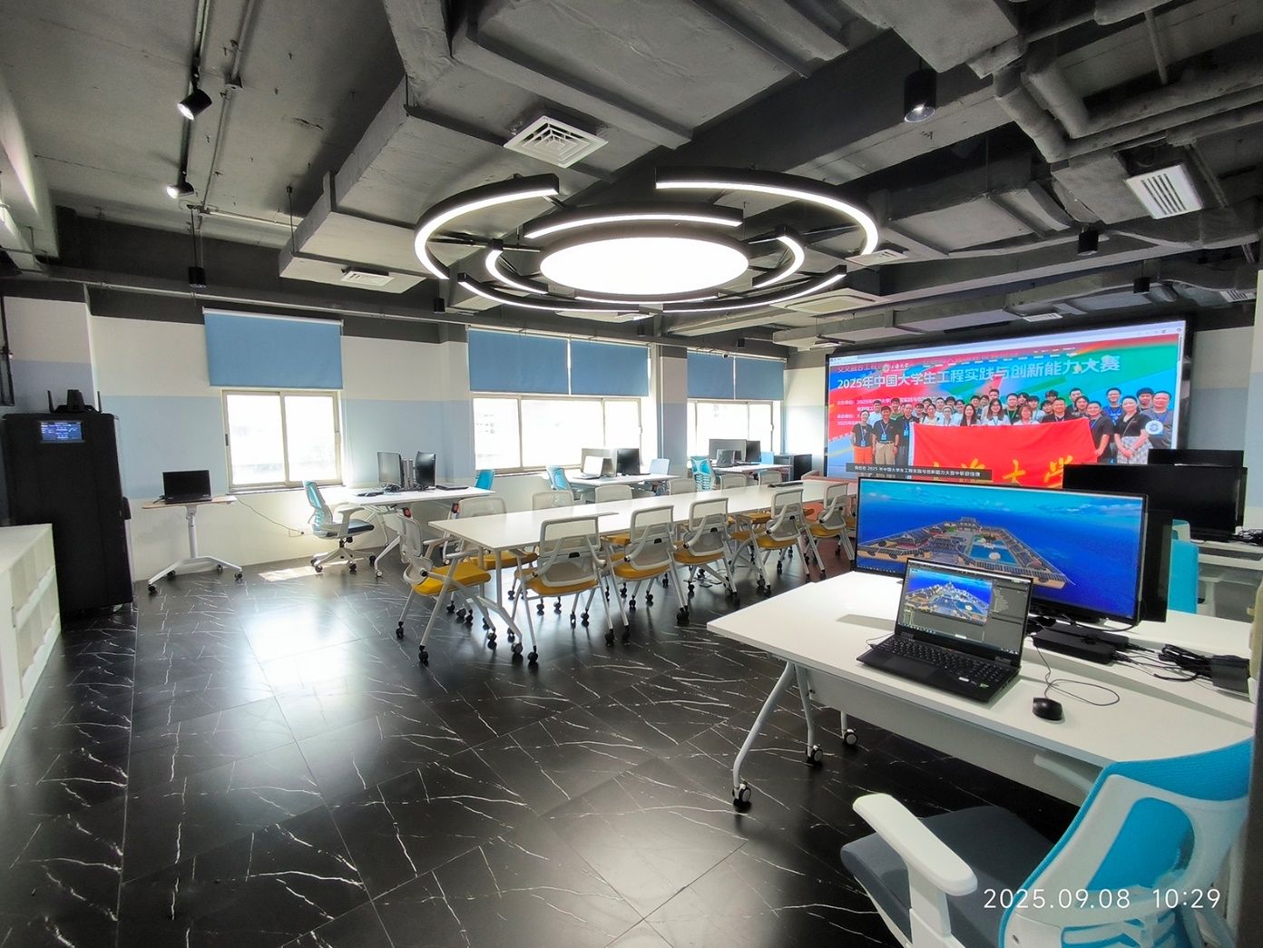 36F1C549C33AEBF6E3033EF3FE3_6689ED13_3A75F