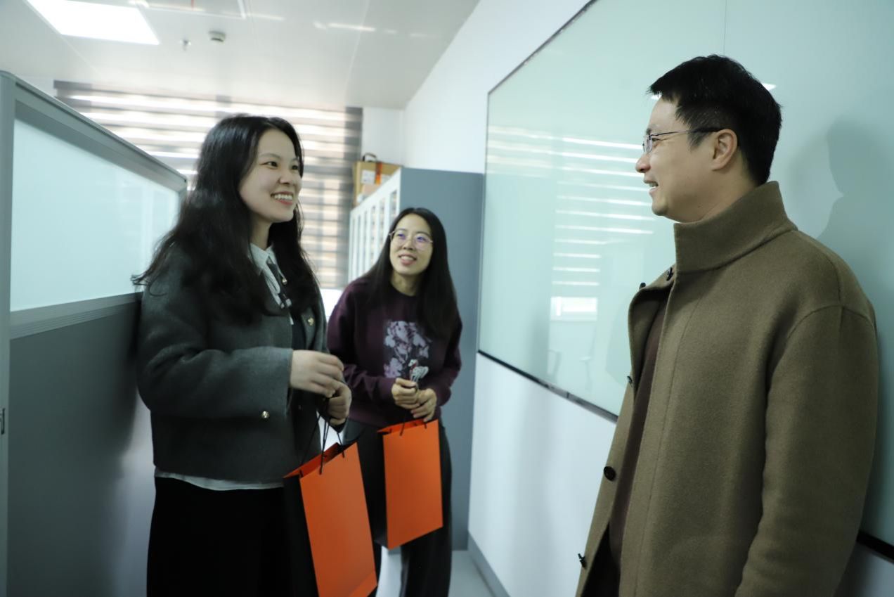 4EFFCEBC2360665D161B60F3BF6_C8623551_13C5E